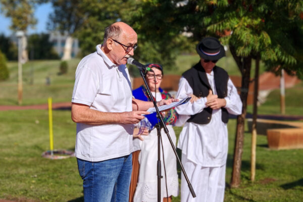 Veselo i raspjevano u Virovitici: Umirovljenici s područja VPŽ već tradicionalno obilježili Međunarodni dan starijih osoba 7 IMG 20261001 101051