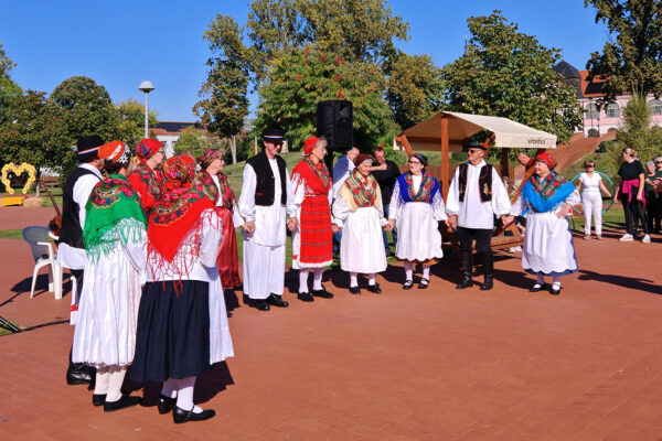Veselo i raspjevano u Virovitici: Umirovljenici s područja VPŽ već tradicionalno obilježili Međunarodni dan starijih osoba 30 IMG 20261001 102159