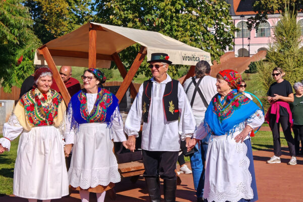 Veselo i raspjevano u Virovitici: Umirovljenici s područja VPŽ već tradicionalno obilježili Međunarodni dan starijih osoba 31 IMG 20261001 102207