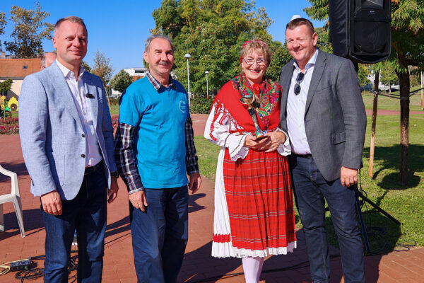 Veselo i raspjevano u Virovitici: Umirovljenici s područja VPŽ već tradicionalno obilježili Međunarodni dan starijih osoba 33 IMG 20261001 103147