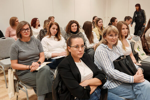 Kako približiti prirodoslovlje najmlađima? Odgojitelji na stručnom skupu u Virovitici 17 IMG 20261015 100952