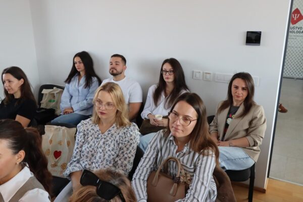 Od škole do zdravstva: Stručnjaci u Virovitici povezali snage za mentalno zdravlje zajednice 25 IMG 8567 1500x1000 1