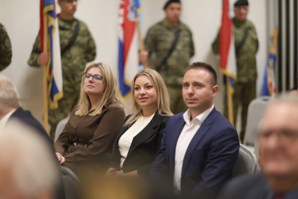Prije 35 godina ustrojena 127. brigada HV-a: U Virovitici se prisjetili ratnog puta, zajedništva i cijene slobode 29 MG 16