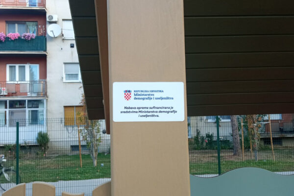 Moderna igrala, didaktička oprema i namještaj stigli u zgradu 2 Dječjeg vrtića Cvrčak Virovitica 8 viber slika 2026 10 29 10 24 12 288